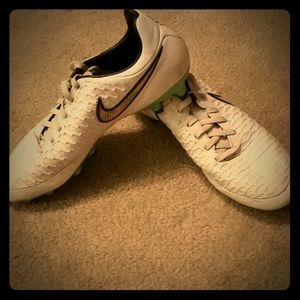 Nike cleates (magista)